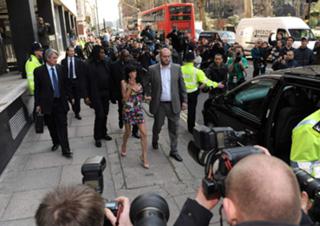 Amy Winehouse feet photo thumbnail