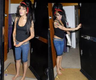 Amy Winehouse feet photo thumbnail