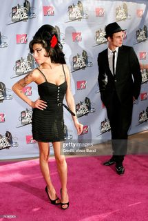 Amy Winehouse feet photo 7