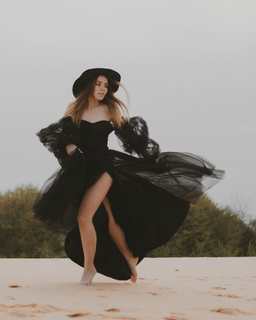 Amymarie Gaertner feet photo 9