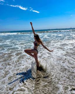 Amymarie Gaertner feet photo 17