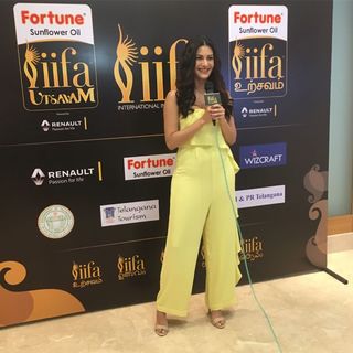 Amyra Dastur feet photo 11