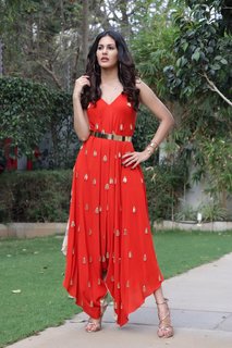 Amyra Dastur feet photo 7