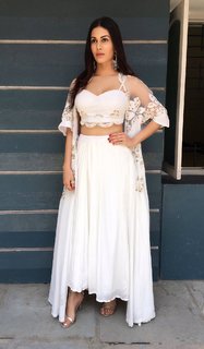 Amyra Dastur feet photo 16