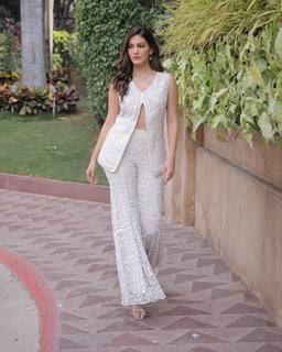 Amyra Dastur feet photo 4