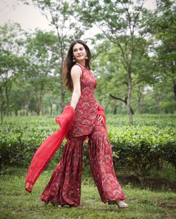 Amyra Dastur feet photo 5