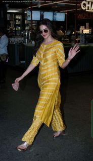 Amyra Dastur feet photo 19