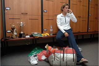Amélie Mauresmo feet photo 8