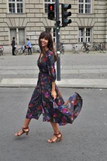 Ana Albadalejo feet photo 3