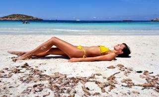 Ana Albadalejo feet photo 16
