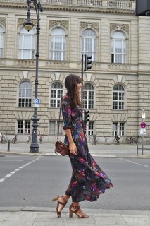 Ana Albadalejo feet photo 13