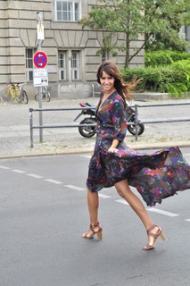Ana Albadalejo feet photo 11