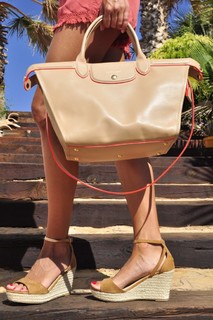 Ana Albadalejo feet photo 3