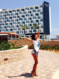 Ana Albadalejo feet photo 16