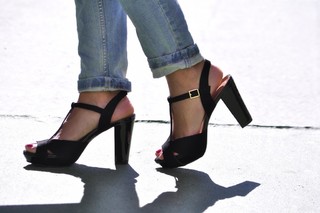 Ana Albadalejo feet photo 3