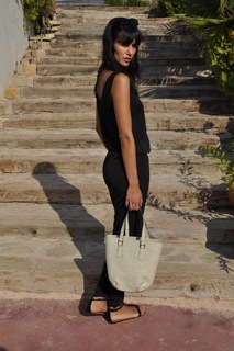 Ana Albadalejo feet photo 4