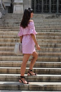 Ana Albadalejo feet photo 1