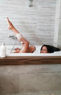 Ana Albadalejo feet photo 5