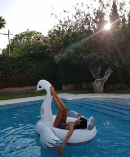 Ana Albadalejo feet photo 1