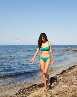 Ana Albadalejo feet photo 17