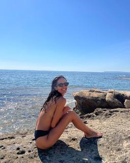 Ana Albadalejo feet photo 13