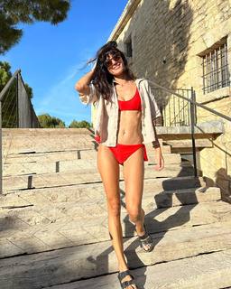 Ana Albadalejo feet photo 7