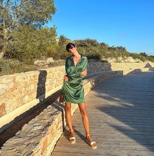 Ana Albadalejo feet photo 4
