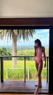 Ana Albadalejo feet photo 18