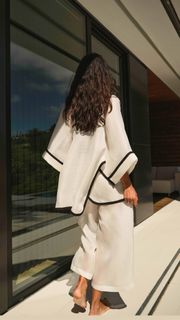 Ana Albadalejo feet photo 13