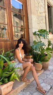 Ana Albadalejo feet photo 19