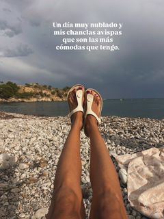 Ana Albadalejo feet photo 1