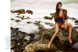 Ana Beatriz Barros feet photo thumbnail