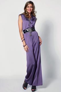 Ana Beatriz Barros feet photo thumbnail