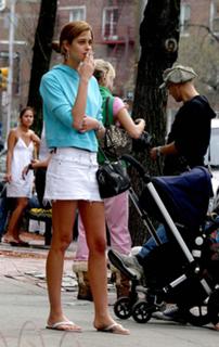 Ana Beatriz Barros feet photo thumbnail