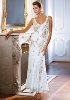 Ana Beatriz Barros feet photo thumbnail