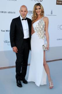 Ana Beatriz Barros feet photo thumbnail