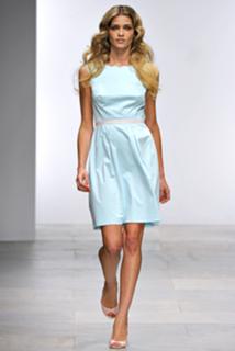 Ana Beatriz Barros feet photo thumbnail