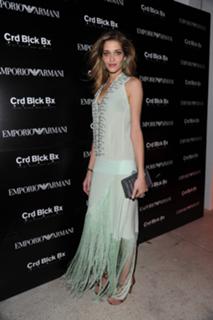 Ana Beatriz Barros feet photo thumbnail