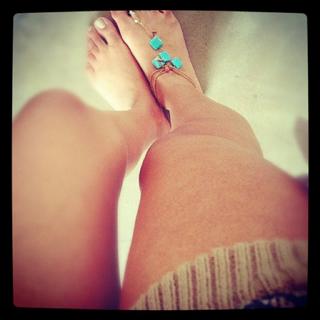 Ana Bekoa feet photo 12