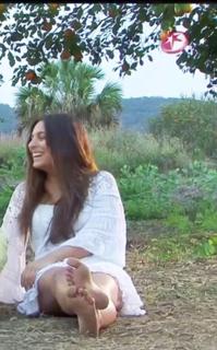 Ana Brenda Contreras feet photo thumbnail