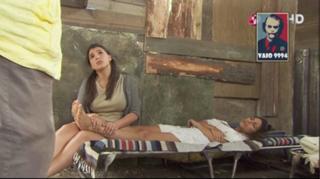Ana Brenda Contreras feet photo thumbnail