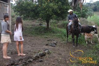 Ana Brenda Contreras feet photo thumbnail