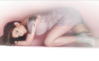 Ana Brenda Contreras feet photo thumbnail
