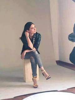 Ana Brenda Contreras feet photo thumbnail