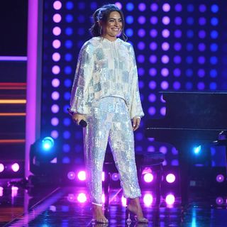 Ana Brenda Contreras feet photo thumbnail