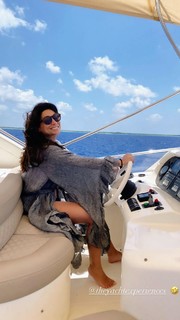 Ana Brenda Contreras feet photo thumbnail