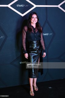 Ana Brenda Contreras feet photo thumbnail
