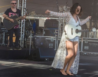 Ana Caetano feet photo 4