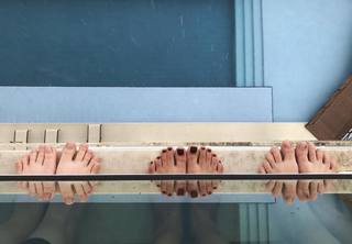 Ana Caetano feet photo 12