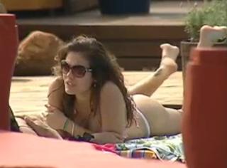 Ana Carolina Dias feet photo 15